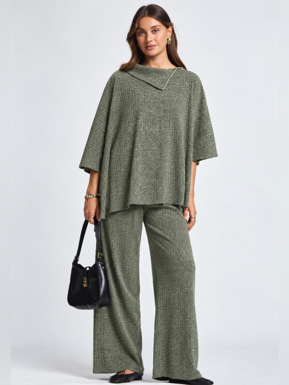 Dear Scarlett Vineyard Poncho Pants Set Olive Green Small NWT